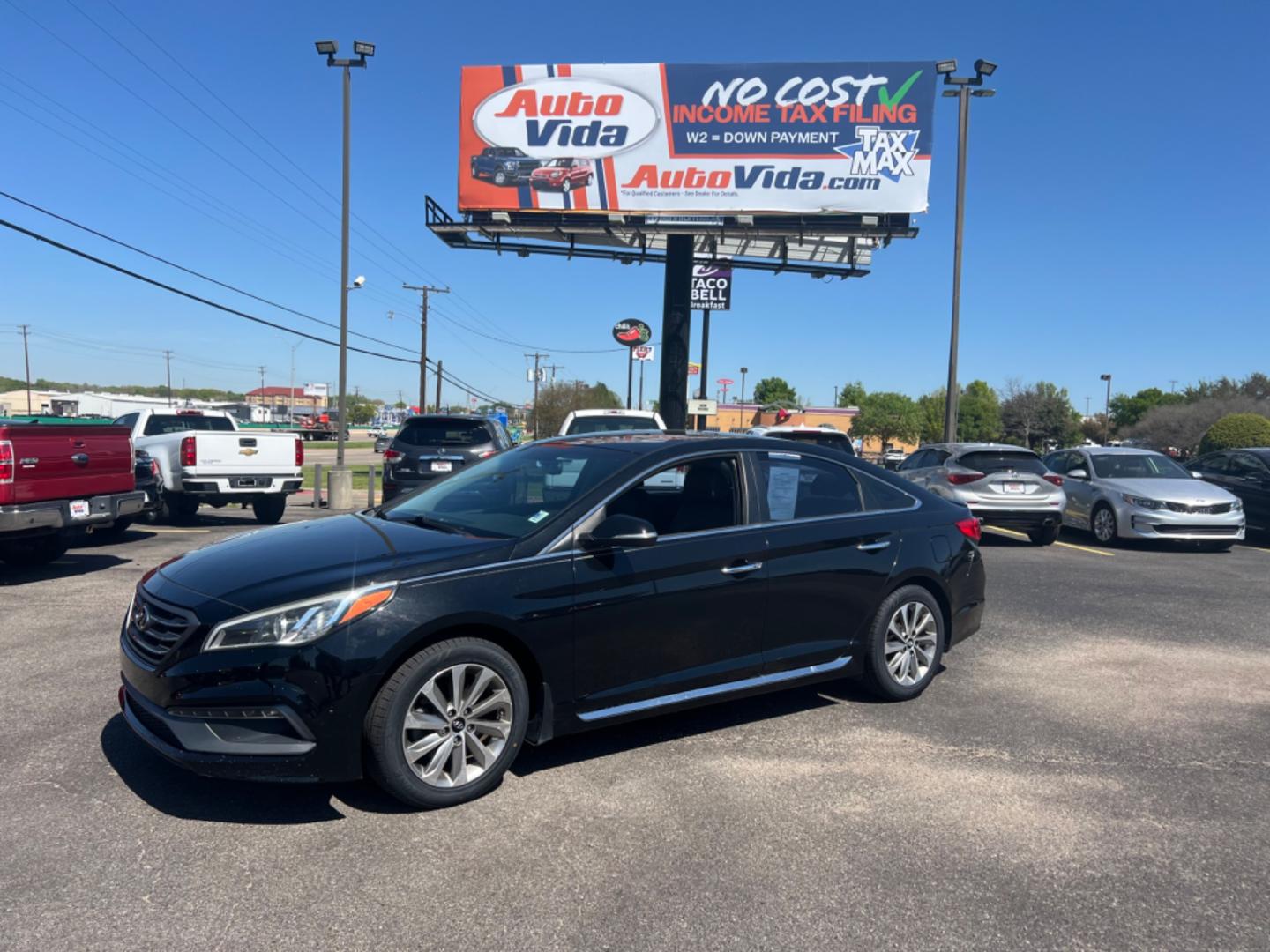 2017 BLACK Hyundai Sonata Sport (5NPE34AF0HH) with an 2.4L L4 DOHC 16V engine, 6A transmission, located at 420 I-35E, Lancaster, TX, 75146, (469) 297-4144, 32.593929, -96.823685 - Photo#0